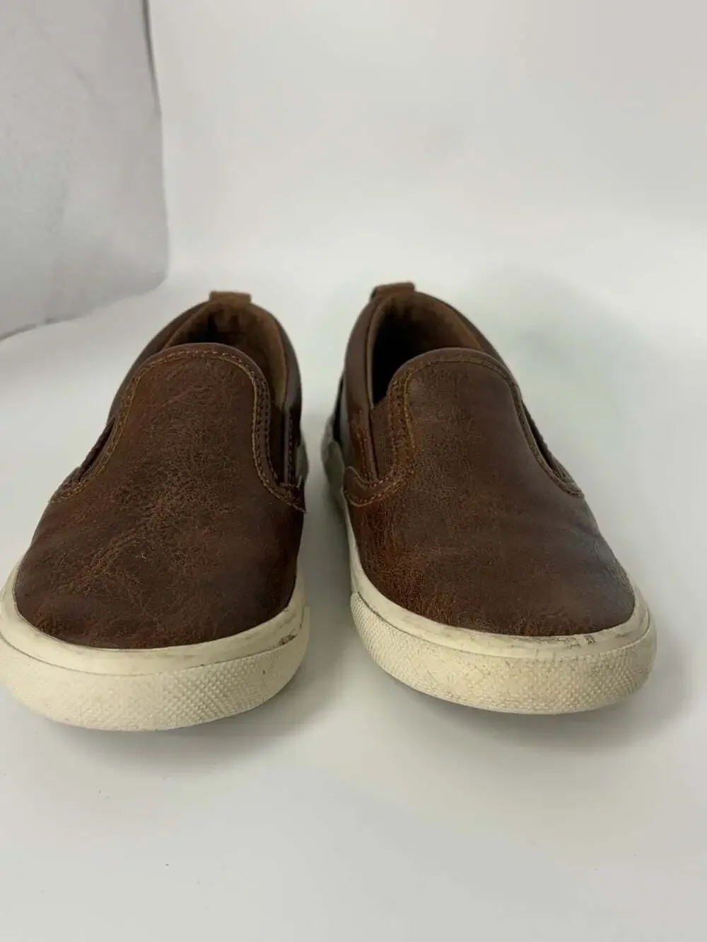 Old Navy Shoes Boys 7C Brown Faux Leather Slip-On Sneakers